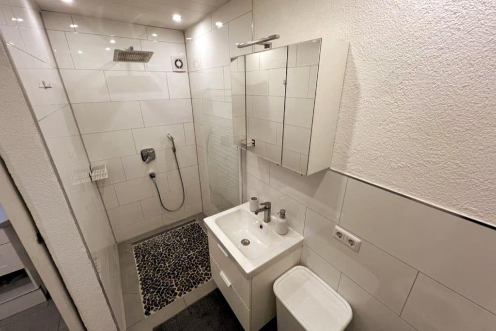 Ches Cozy Corner Helle 1 Zimmer Wohnung Höchberg المظهر الخارجي الصورة