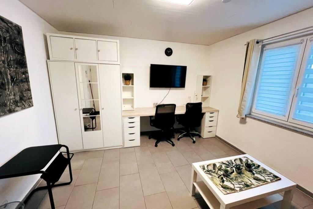 Ches Cozy Corner Helle 1 Zimmer Wohnung Höchberg المظهر الخارجي الصورة